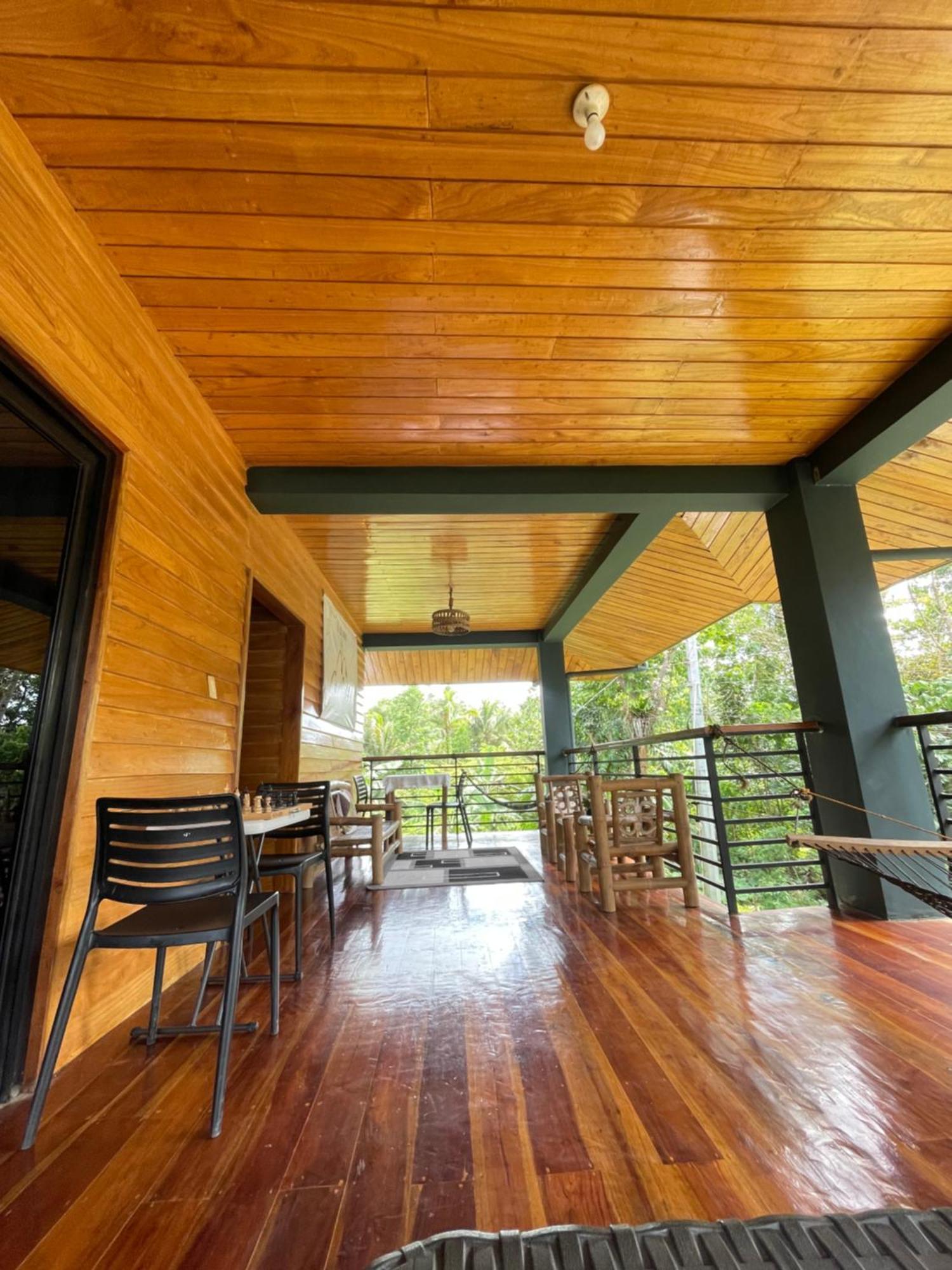 לינה וארוחת בוקר Carmen  Casa Aguelo Chocolate Hills מראה חיצוני תמונה